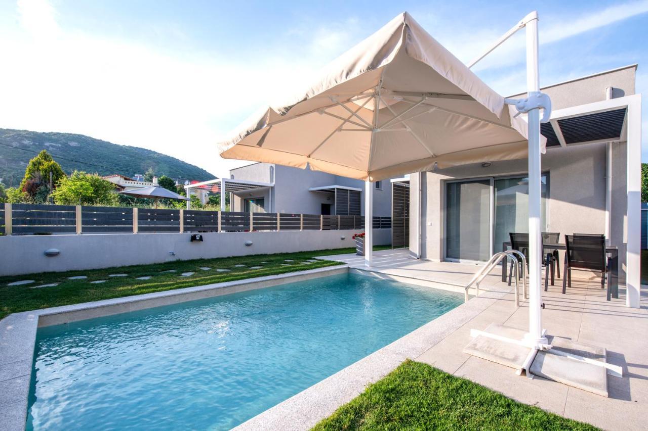 Ag Luxury Villas, Iraklitsa Nea Iraklitsa 外观 照片