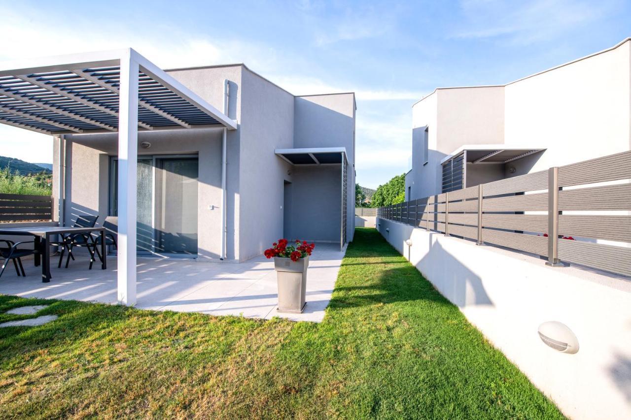 Ag Luxury Villas, Iraklitsa Nea Iraklitsa 外观 照片