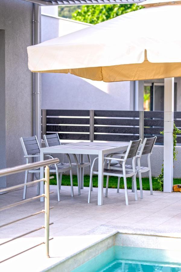 Ag Luxury Villas, Iraklitsa Nea Iraklitsa 外观 照片