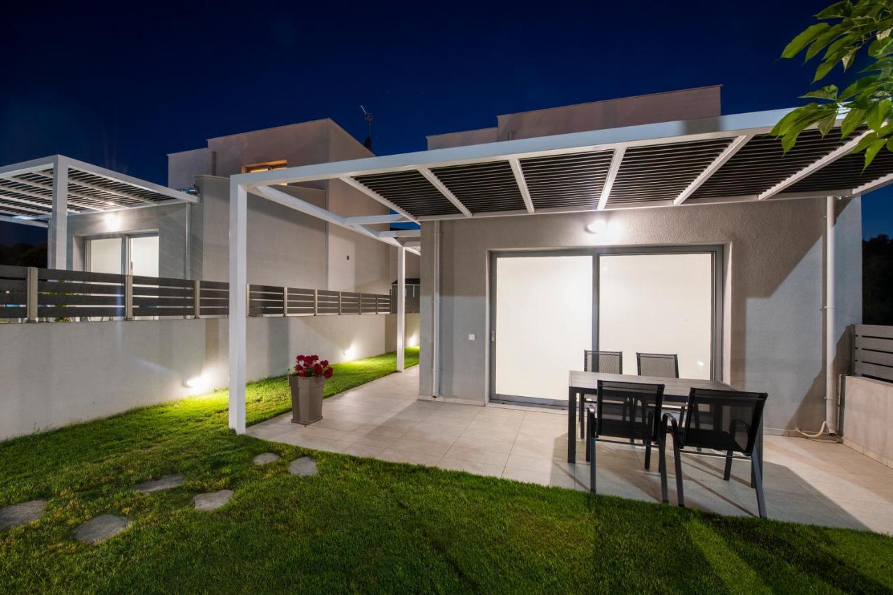 Ag Luxury Villas, Iraklitsa Nea Iraklitsa 外观 照片